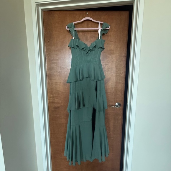 Azazie Barbie 1025 Eucalyptus - Picture 2 of 5